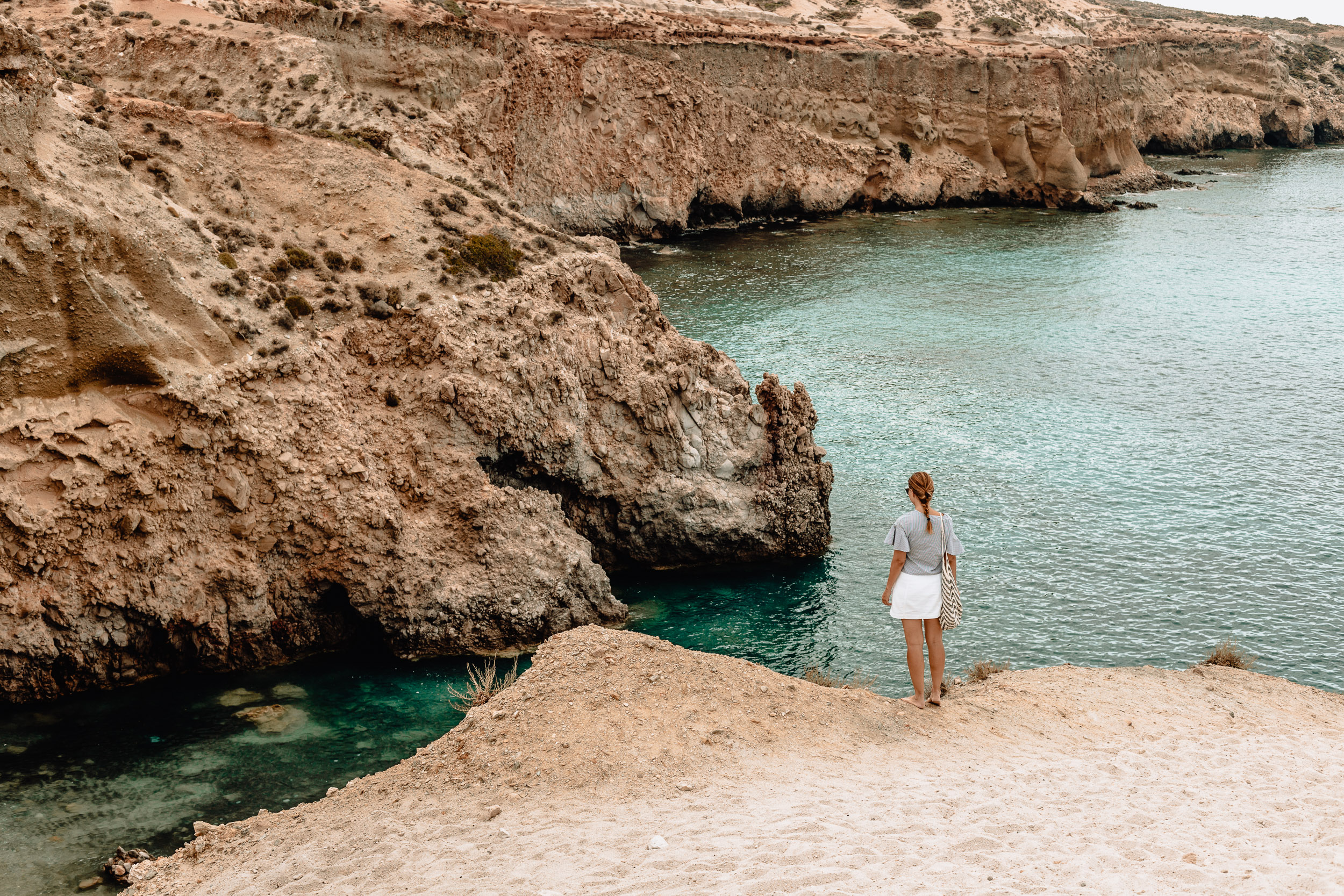 Best Milos Travel Guide 2024